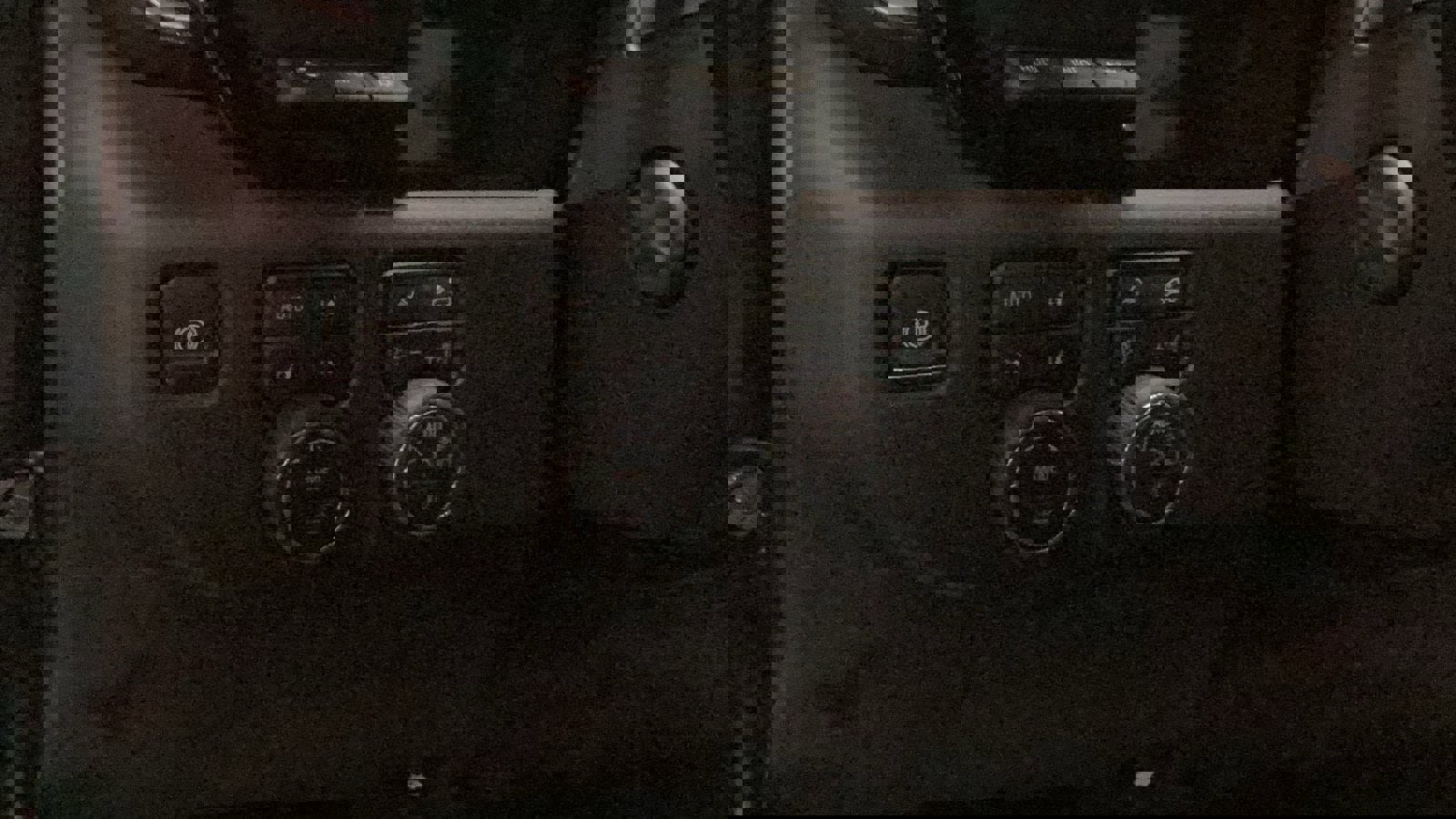 New 2026 Chevrolet Silverado 1500 LTZ w/ LTZ Premium Package image 10