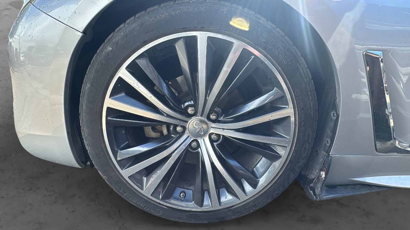 Used 2017 INFINITI Q60 3.0t w/ Premium Plus Package 3.0T RWD image 20