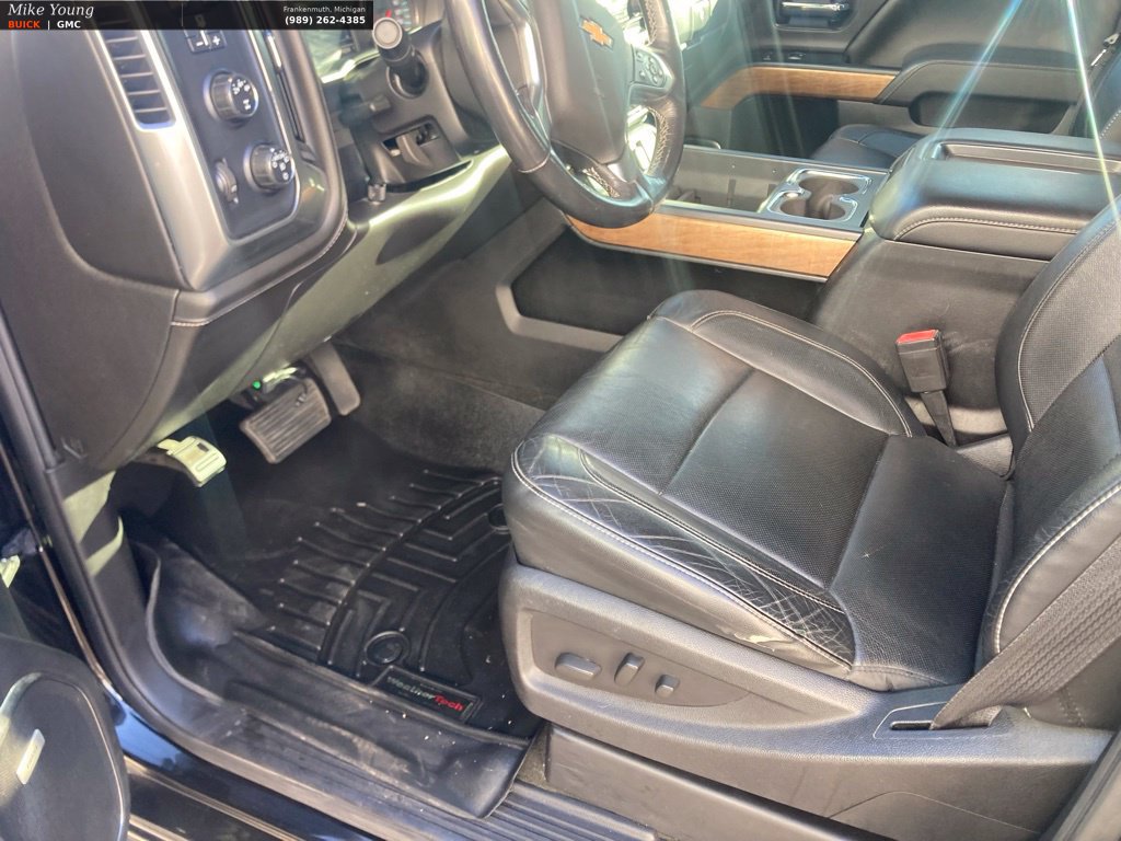 Used 2015 Chevrolet Silverado 2500 LTZ w/ Duramax Plus Package AWD/4WD image 22