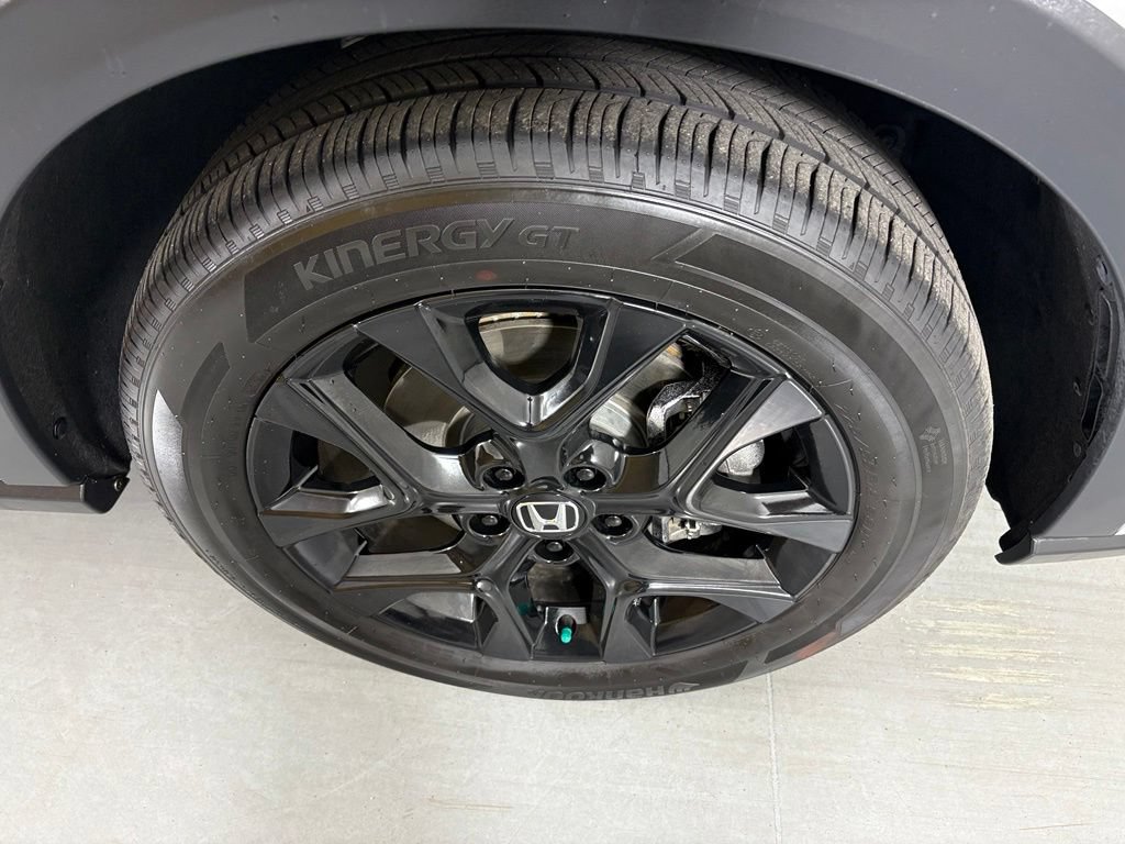 Used 2025 Honda HR-V Sport image 10