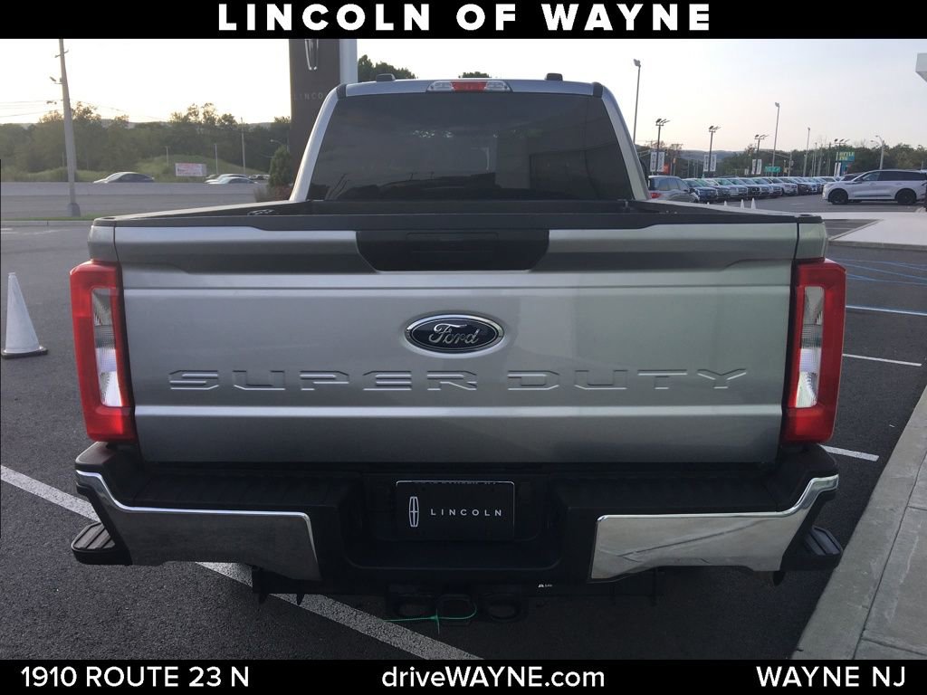 Used 2024 Ford F250 XLT w/ Snow Plow Prep Package image 4