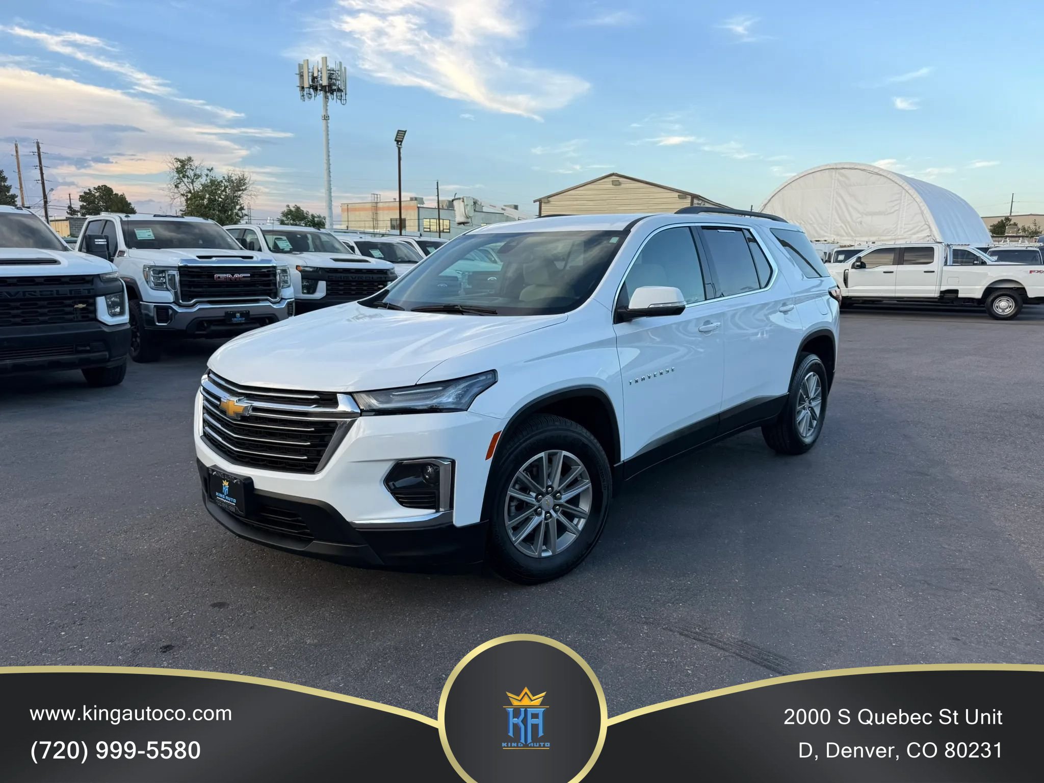 Used 2023 Chevrolet Traverse LT w/ LPO, Cargo Package