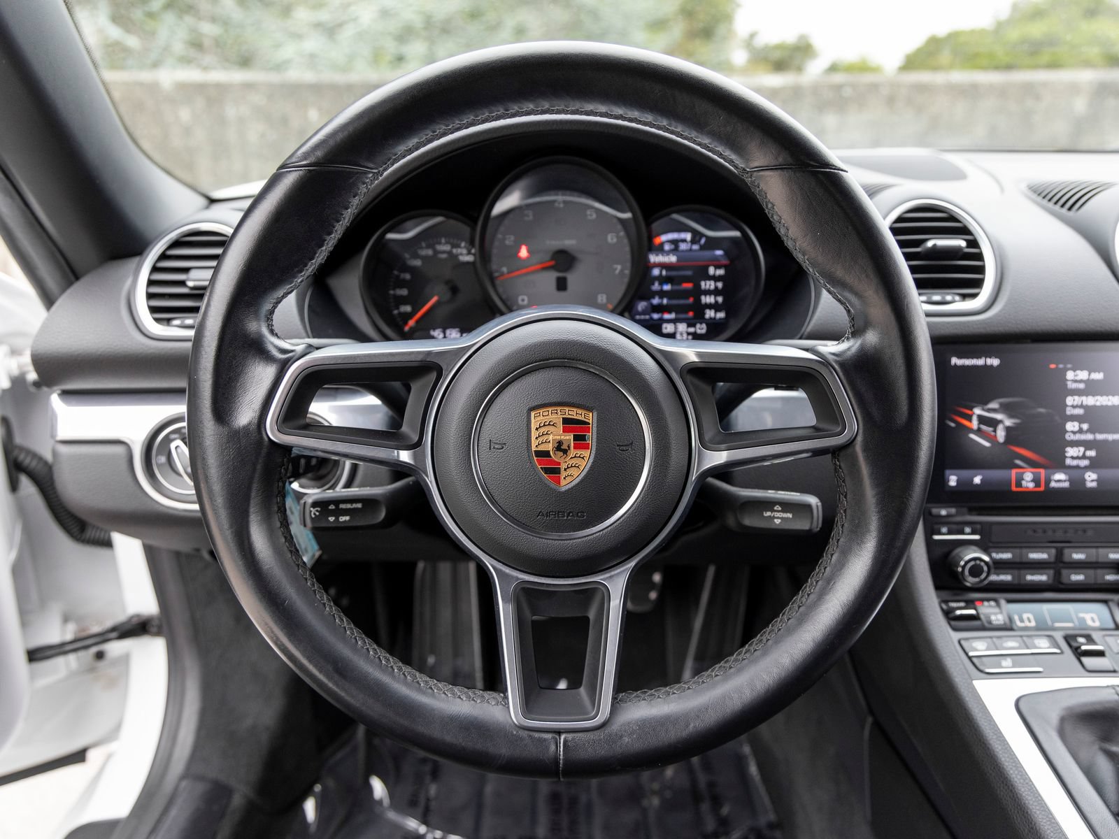 Used 2021 Porsche 718 Boxster S RWD image 39
