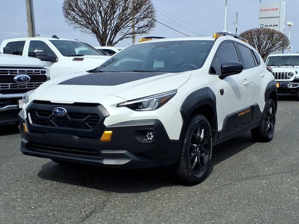 Used 2024 Subaru Crosstrek 2.5i Wilderness AWD/4WD image 3