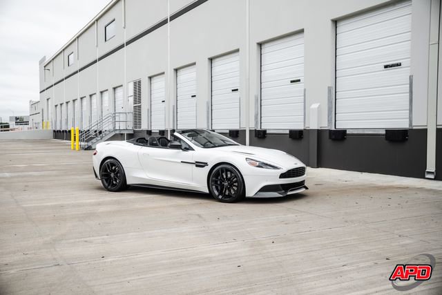 Used 2016 Aston Martin Vanquish Volante RWD image 69