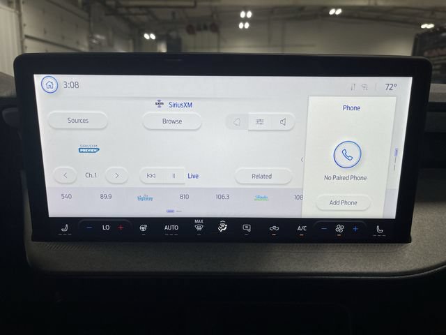 New 2025 Ford Maverick XLT w/ XLT Luxury Package AWD/4WD image 16
