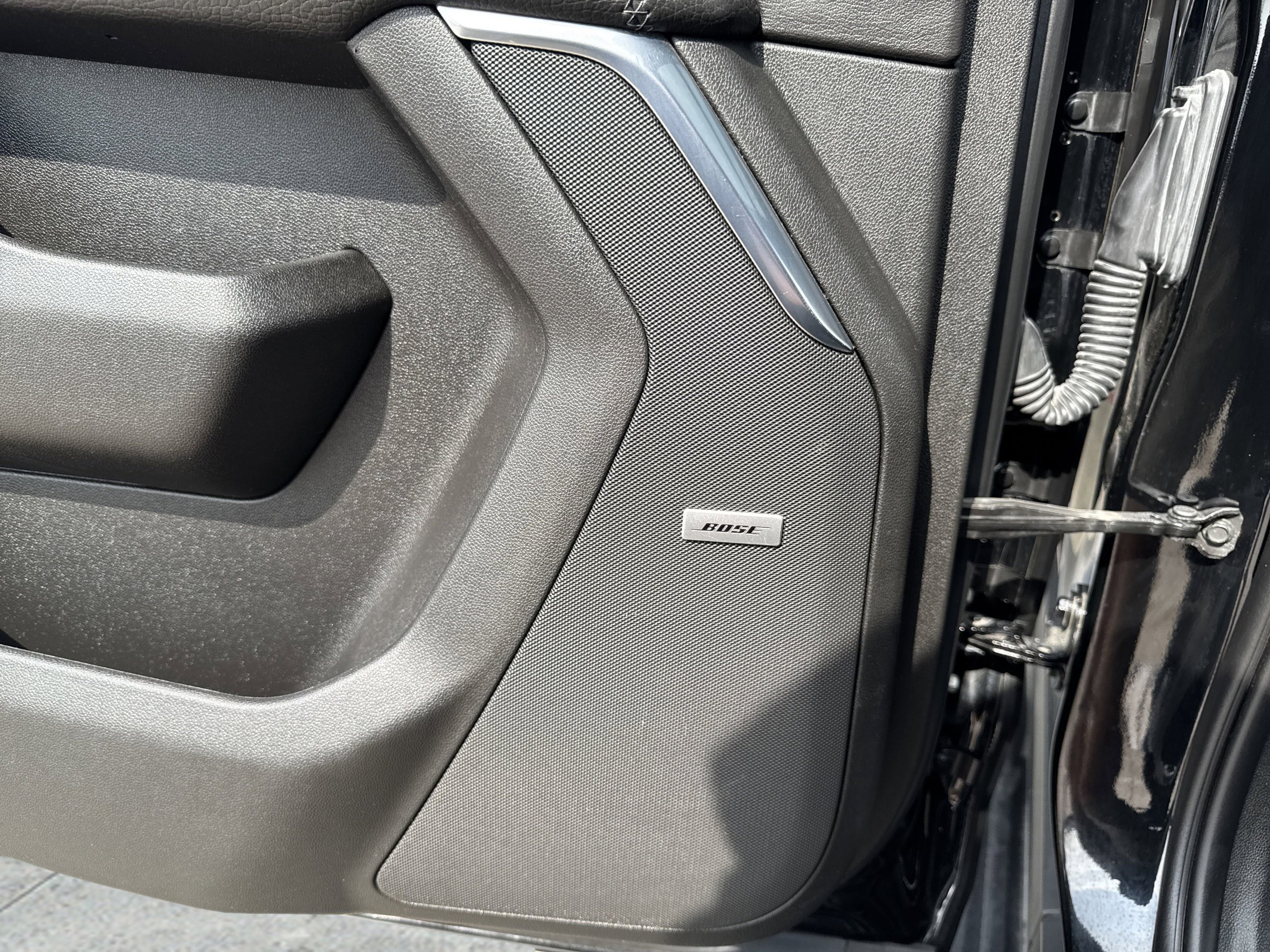 Used 2022 GMC Yukon Denali image 34