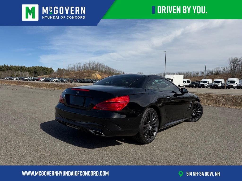 Used 2017 Mercedes-Benz SL 550 image 3