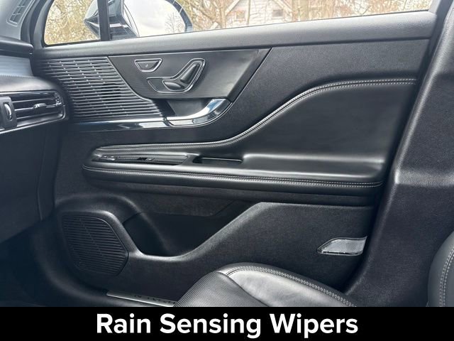 Certified 2022 Lincoln Corsair AWD w/ Equipment Group 101A image 25