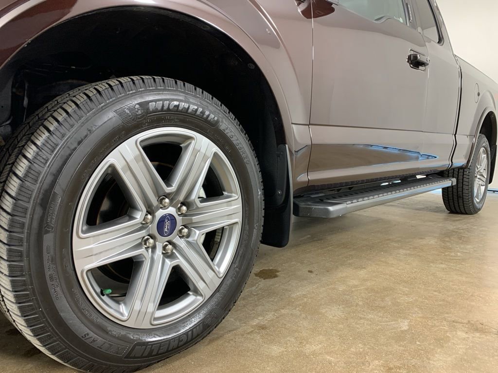 Used 2019 Ford F150 Lariat w/ Equipment Group 502A Luxury image 2