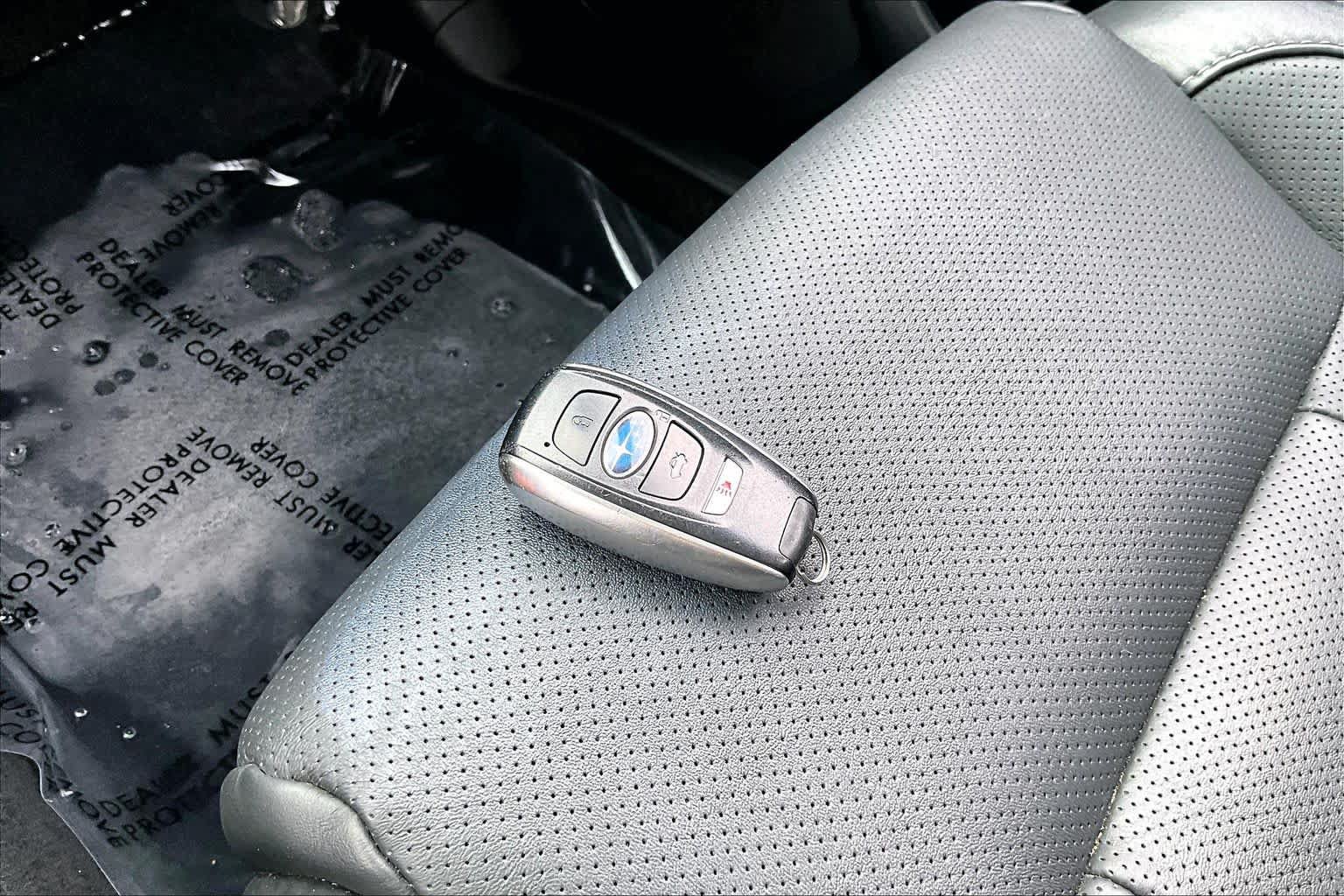 Used 2023 Subaru Ascent Touring AWD/4WD image 15