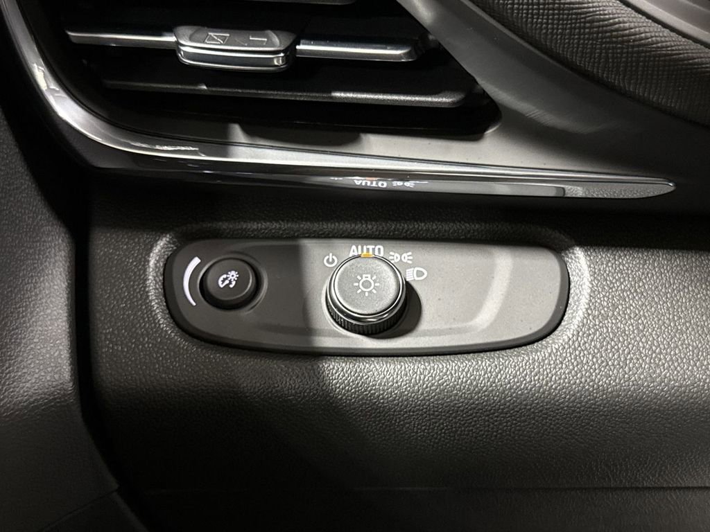 New 2026 Buick Envista Preferred w/ Convenience I Package image 18