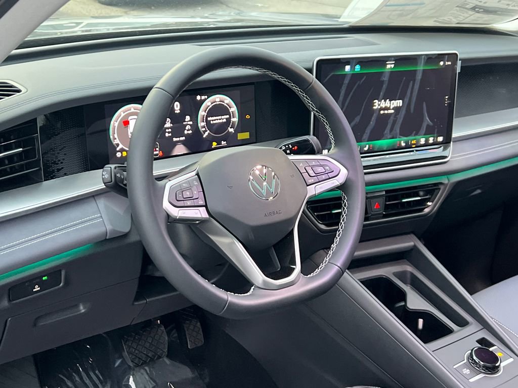 New 2026 Volkswagen Tiguan SE image 21