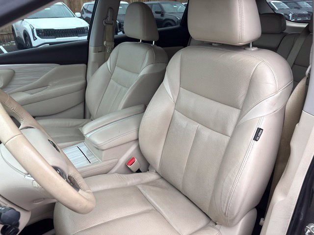Used 2015 Nissan Murano Platinum w/ Platinum Technology Package FWD image 25