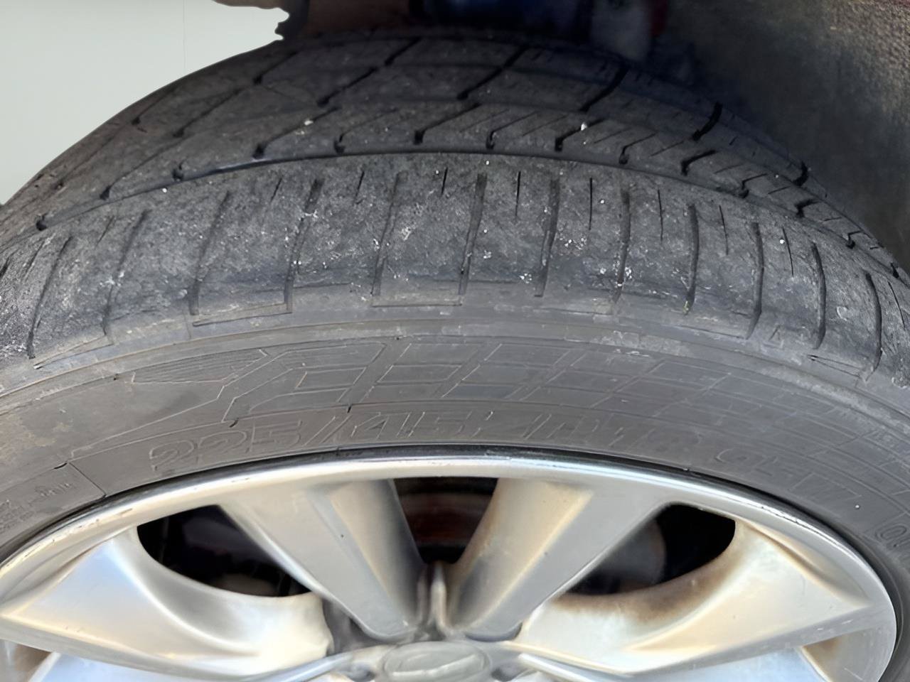 Used 2015 Chrysler 200 S FWD image 9