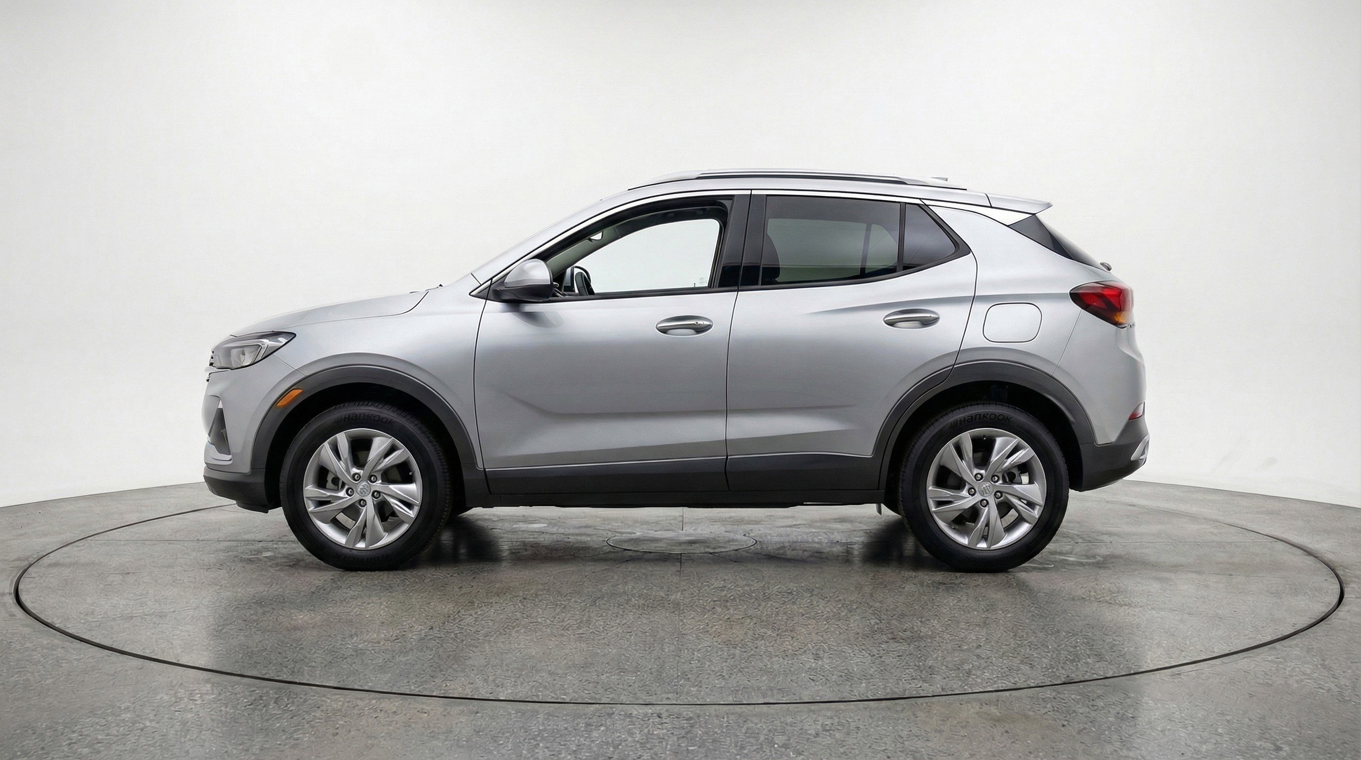 Used 2025 Buick Encore GX Preferred image 5