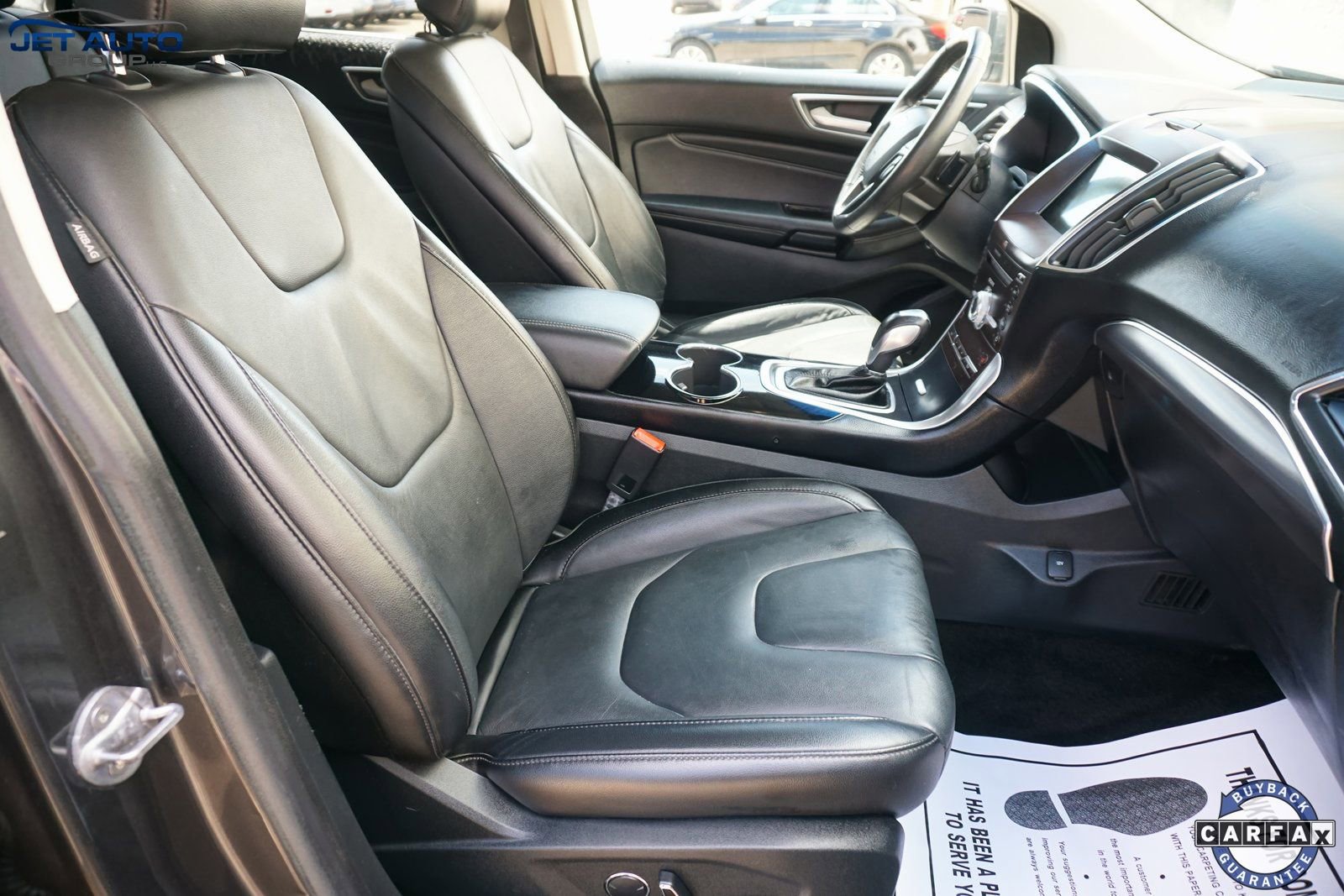 Used 2018 Ford Edge Titanium image 24