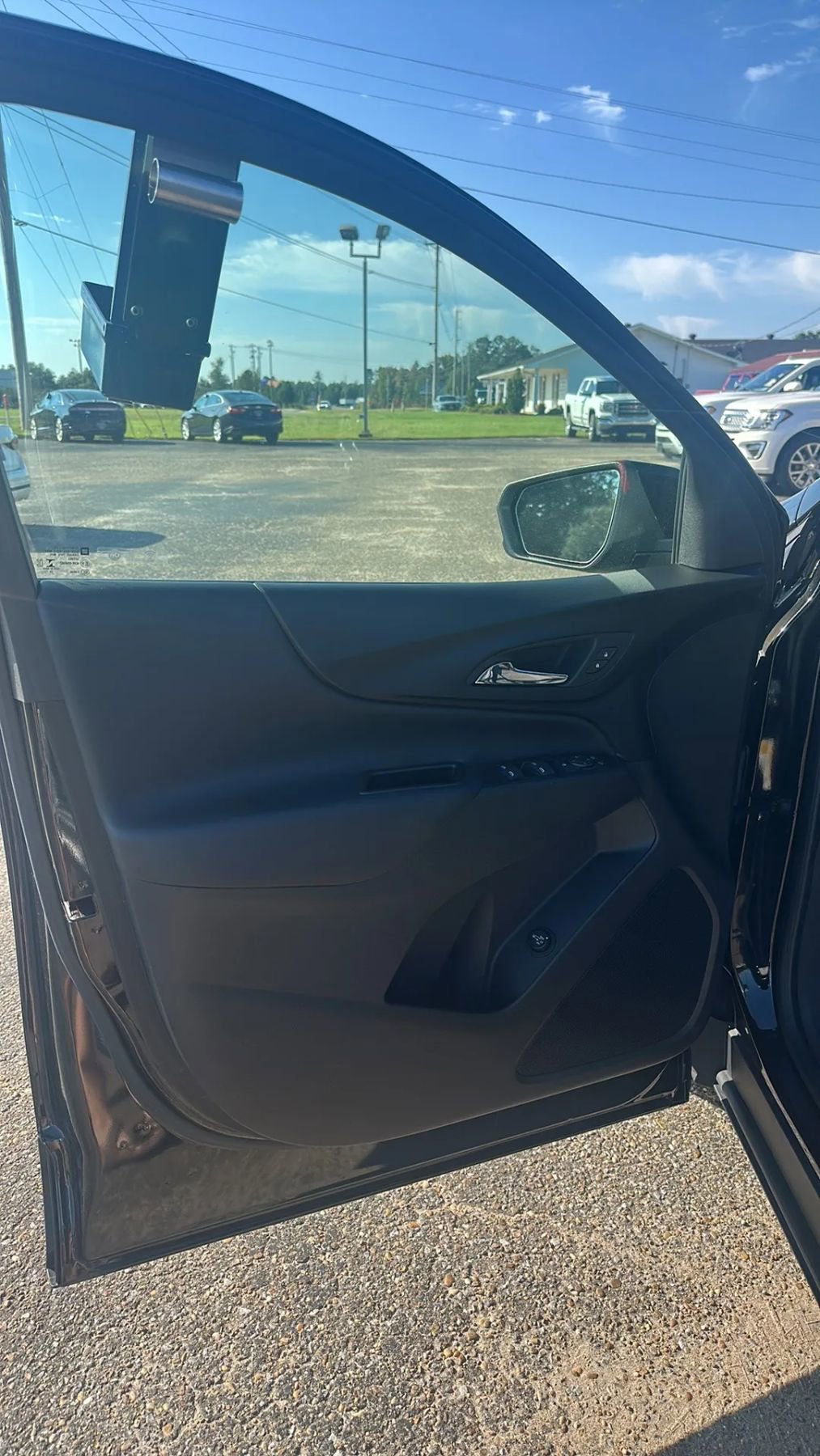 Used 2022 Chevrolet Equinox LT image 10