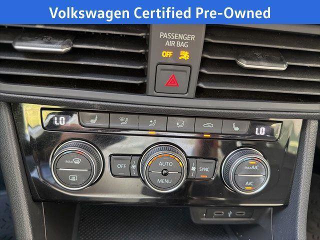 Certified 2022 Volkswagen Jetta SE image 24