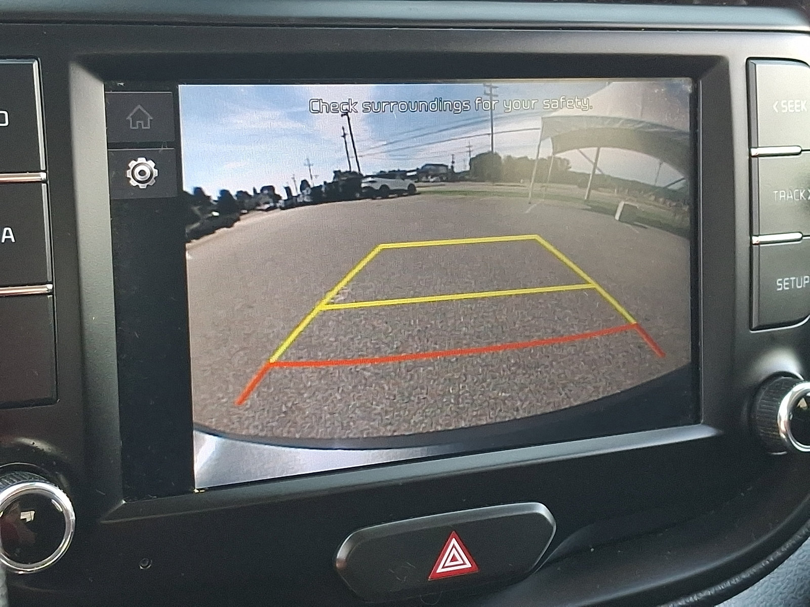 Used 2023 Kia Soul LX w/ LX Technology Package FWD image 18
