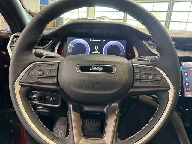 New 2026 Jeep Grand Cherokee L Limited image 19