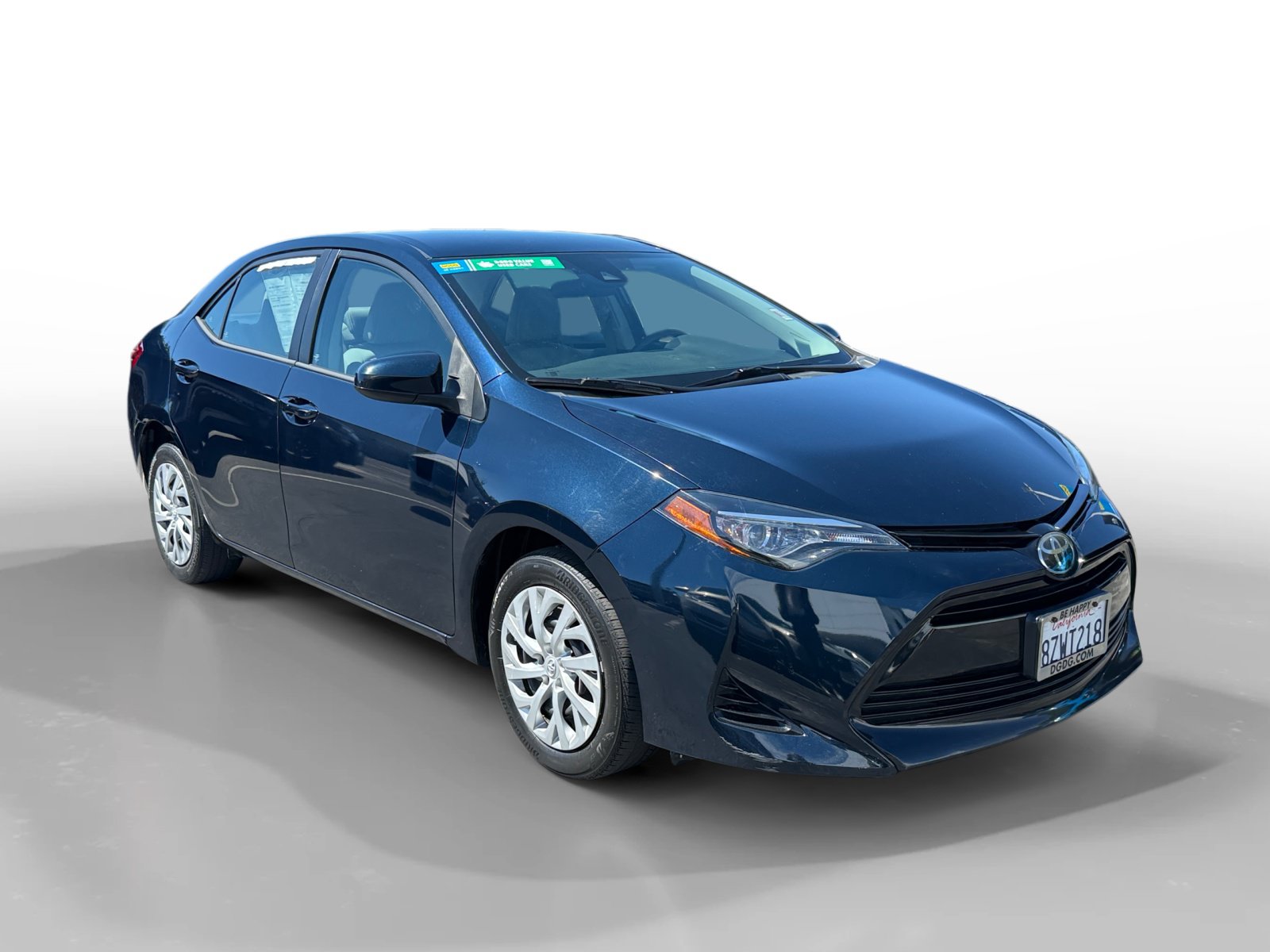 Used 2017 Toyota Corolla LE FWD image 7