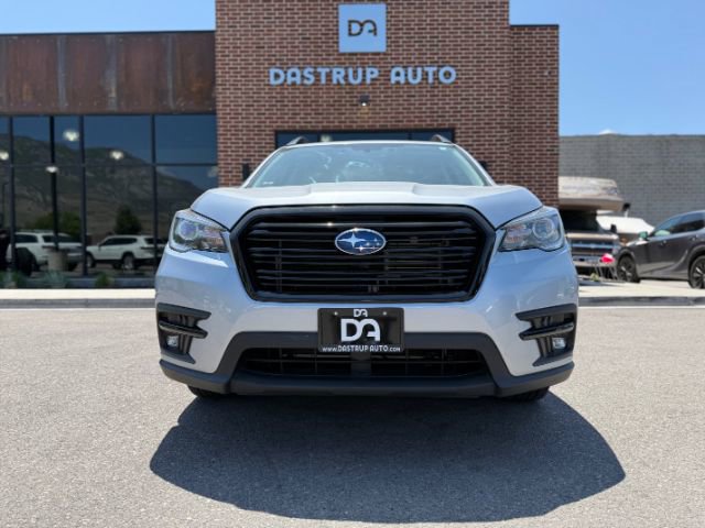 Used 2022 Subaru Ascent Onyx Edition image 3
