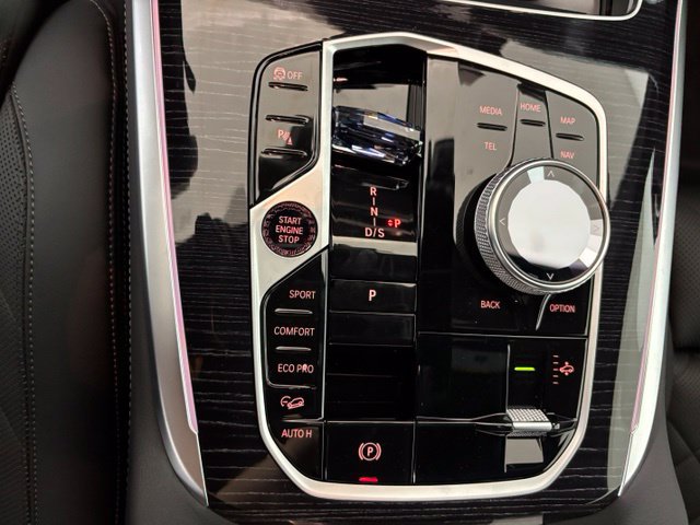 New 2027 BMW X7 xDrive40i w/ Executive Package AWD/4WD image 11