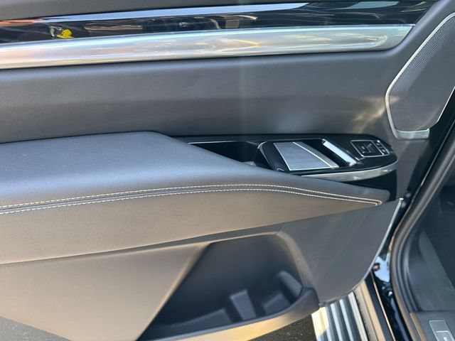 New 2026 Cadillac Escalade Sport w/ Touring Package AWD/4WD image 12