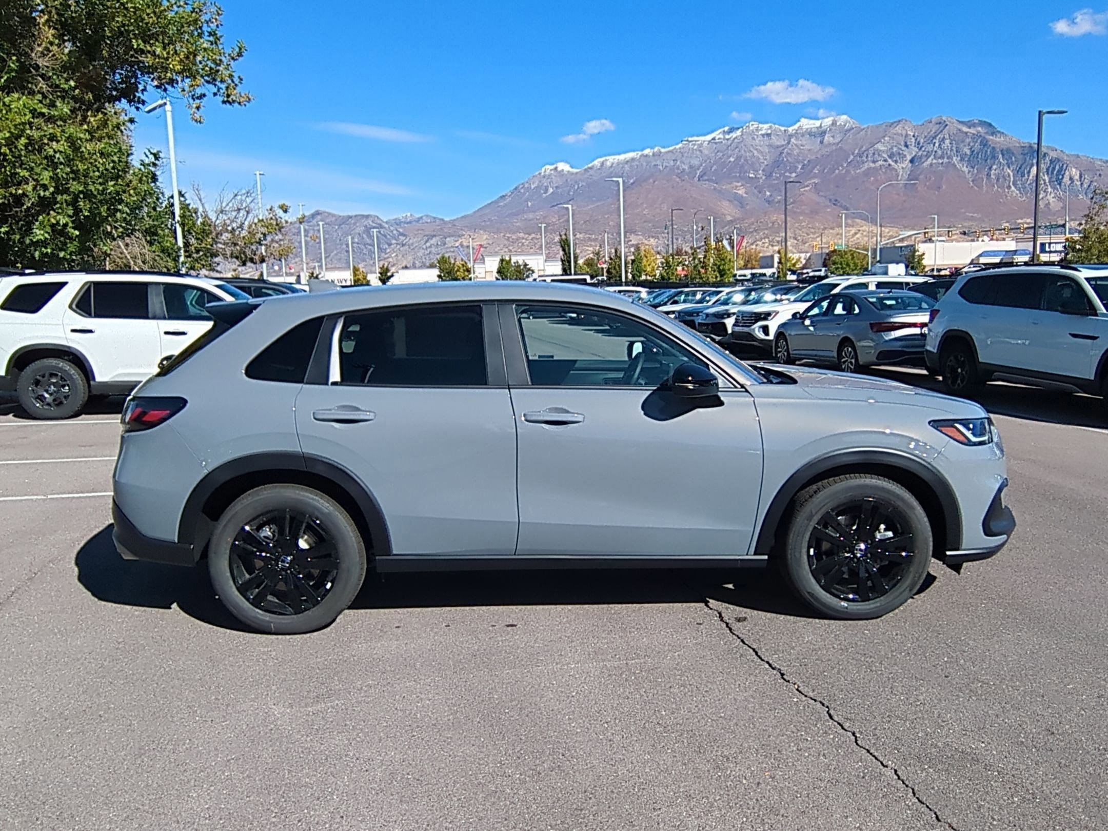 New 2026 Honda HR-V Sport image 2