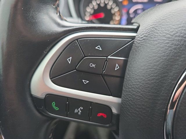 Used 2020 Jeep Compass Limited image 27