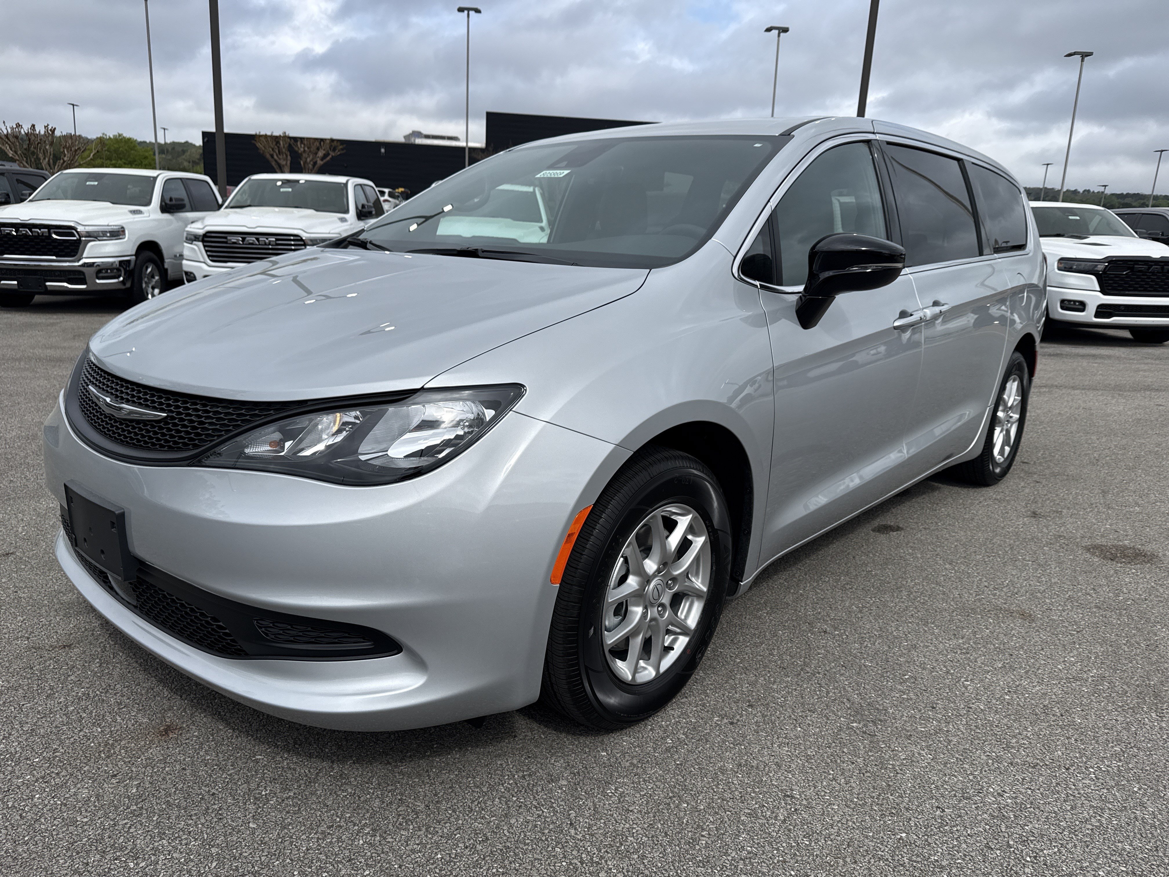 New 2026 Chrysler Voyager LX FWD image 3