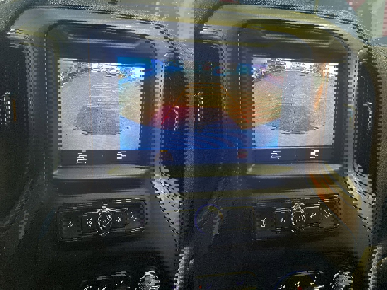 Used 2022 Chevrolet Silverado 1500 Custom image 7