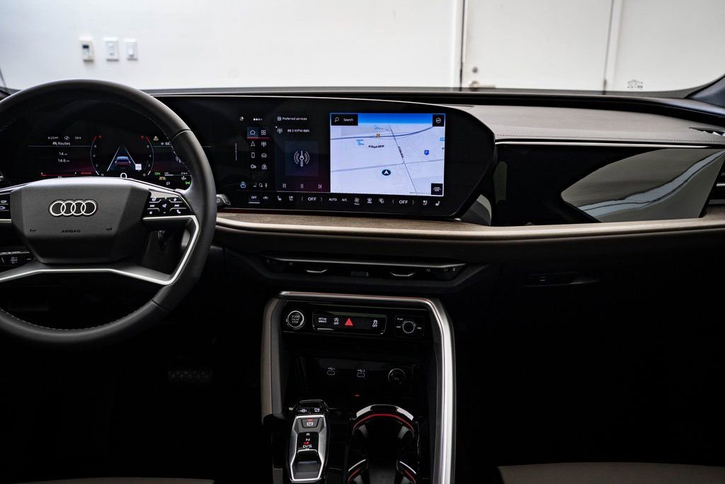 New 2025 Audi Q5 Premium Plus image 29