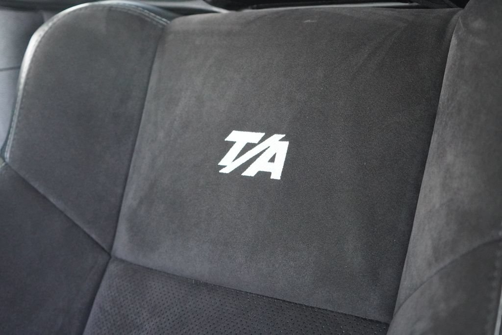 Used 2022 Dodge Challenger R/T Scat Pack RWD image 18