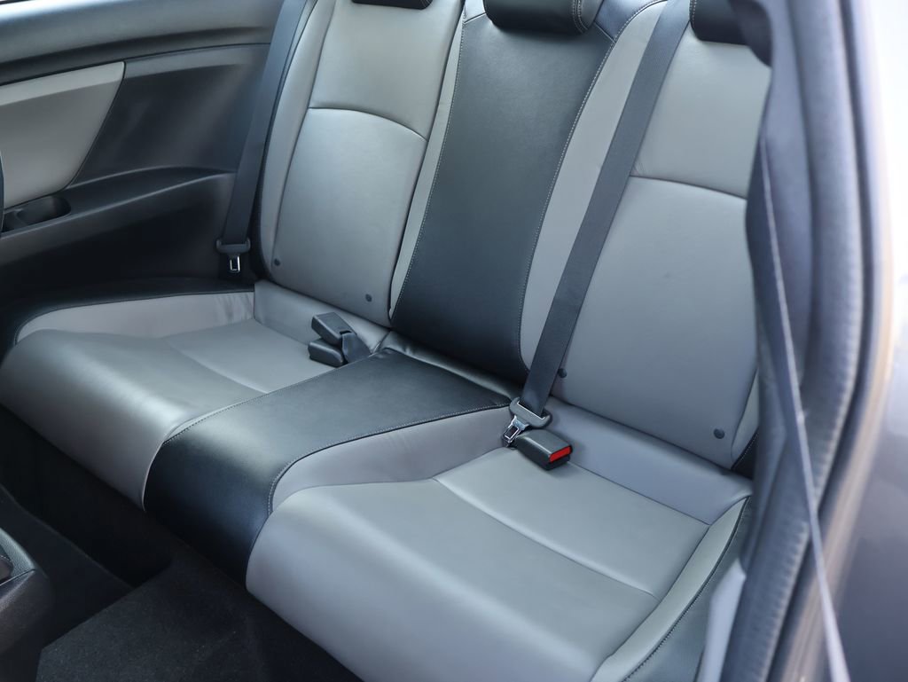 Used 2018 Honda Civic EX-L image 26