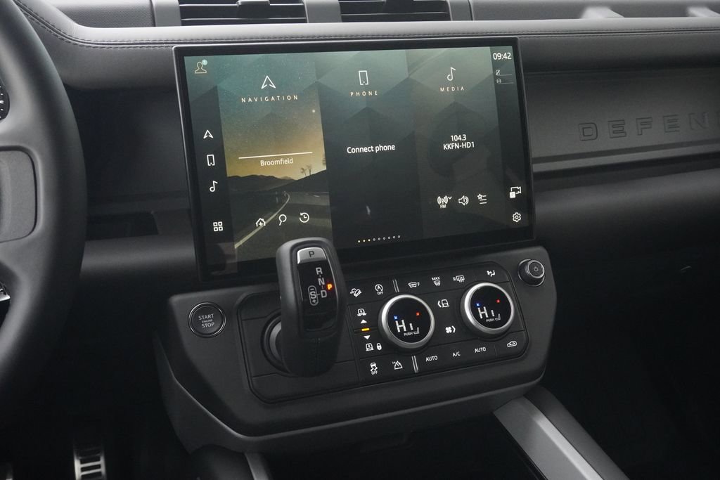 New 2026 Land Rover Defender 110 V8 image 15