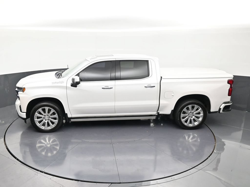 Used 2021 Chevrolet Silverado 1500 High Country w/ Technology Package AWD/4WD image 13