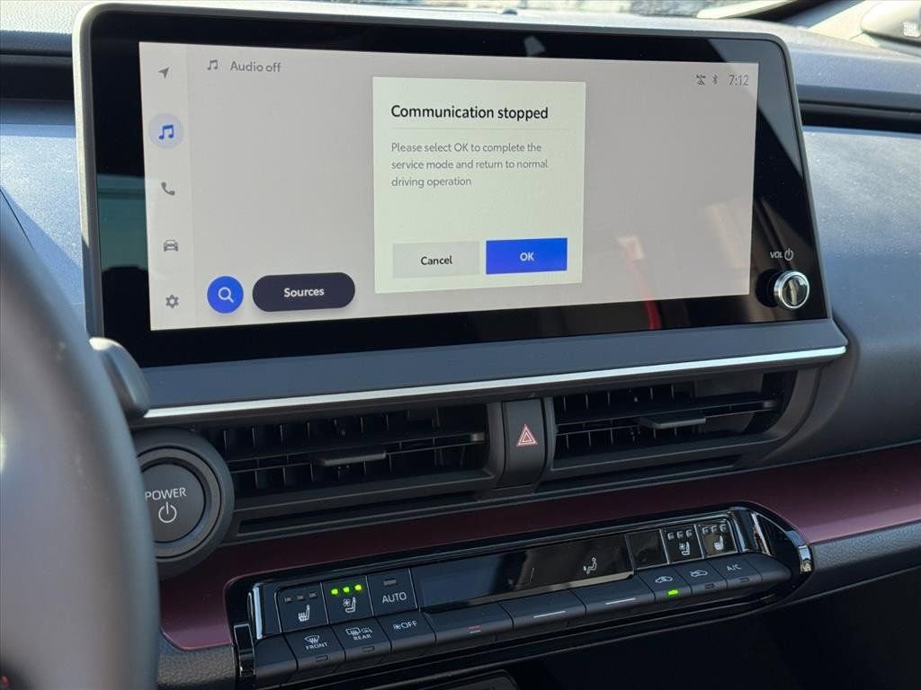New 2026 Toyota Prius Plug-In Hybrid image 10