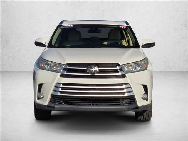 Used 2017 Toyota Highlander XLE video 2