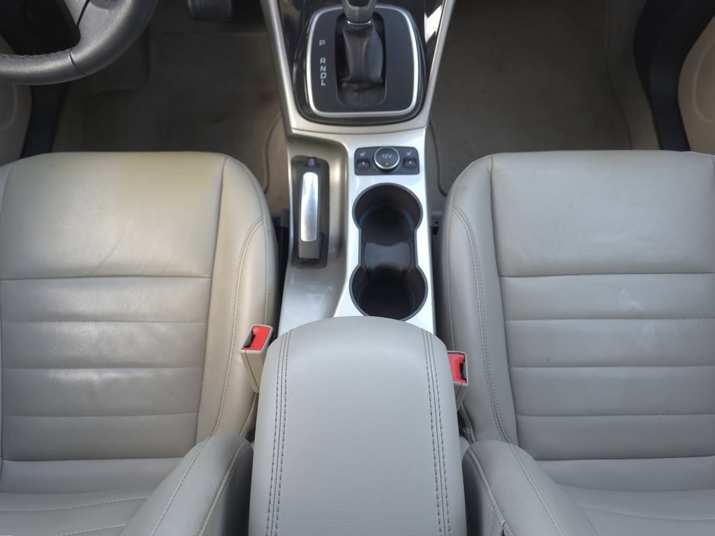 Used 2014 Ford C-MAX SEL w/ Equipment Group 302A FWD image 18
