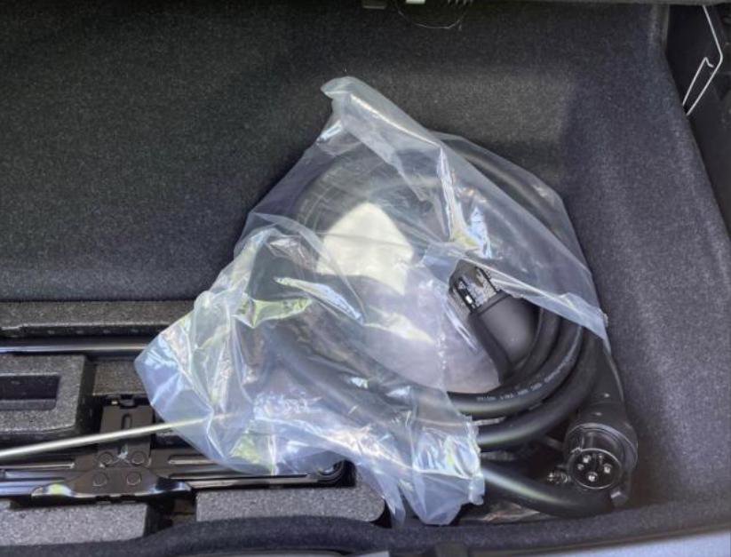 Used 2023 Volvo XC40 Recharge Plus AWD/4WD image 16