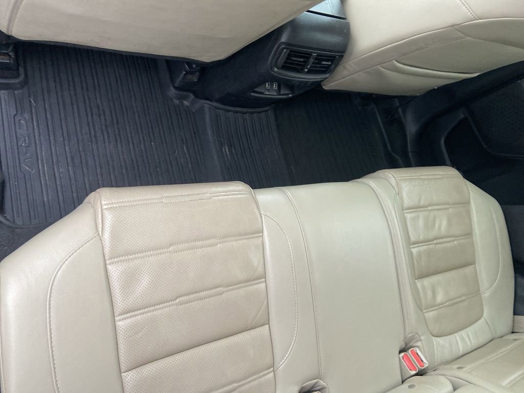 Used 2018 Honda CR-V EX-L image 3