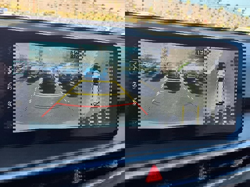 Used 2024 Kia Sorento SX image 7