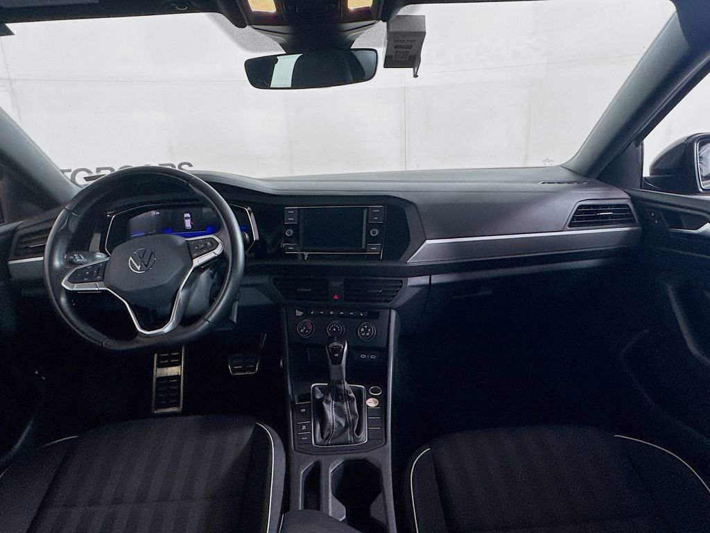 Used 2024 Volkswagen Jetta Sport image 26