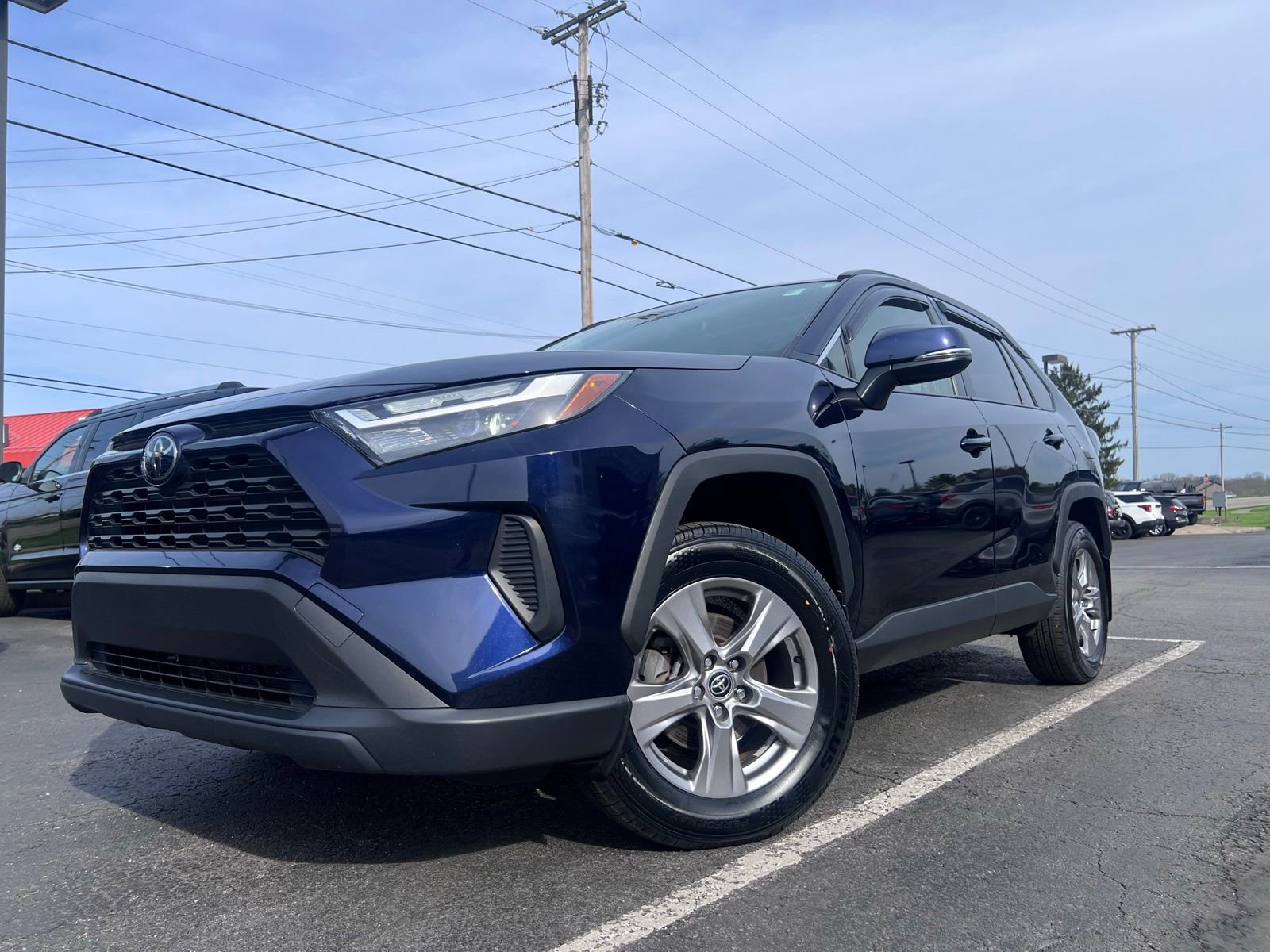 Used 2022 Toyota RAV4 XLE image 15