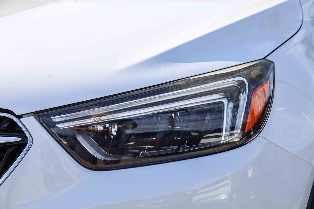 Used 2017 Buick Encore Essence FWD image 10