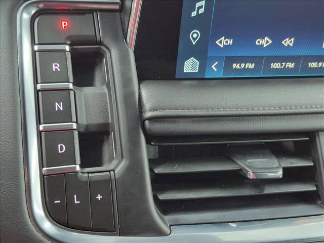 Used 2023 Chevrolet Suburban LT w/ LT Signature Plus Package RWD image 12