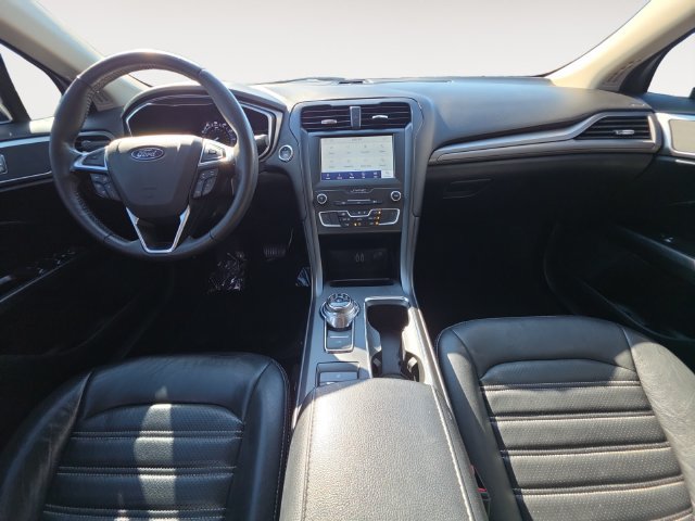 Used 2020 Ford Fusion SE FWD image 10