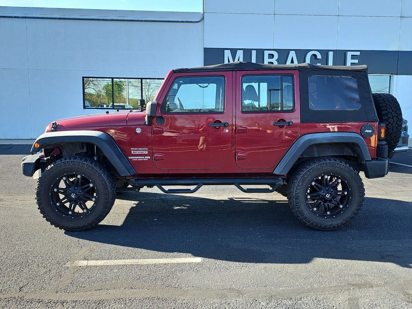 Used 2011 Jeep Wrangler Unlimited Sport w/ Mopar Chrome Edition Group AWD/4WD image 2
